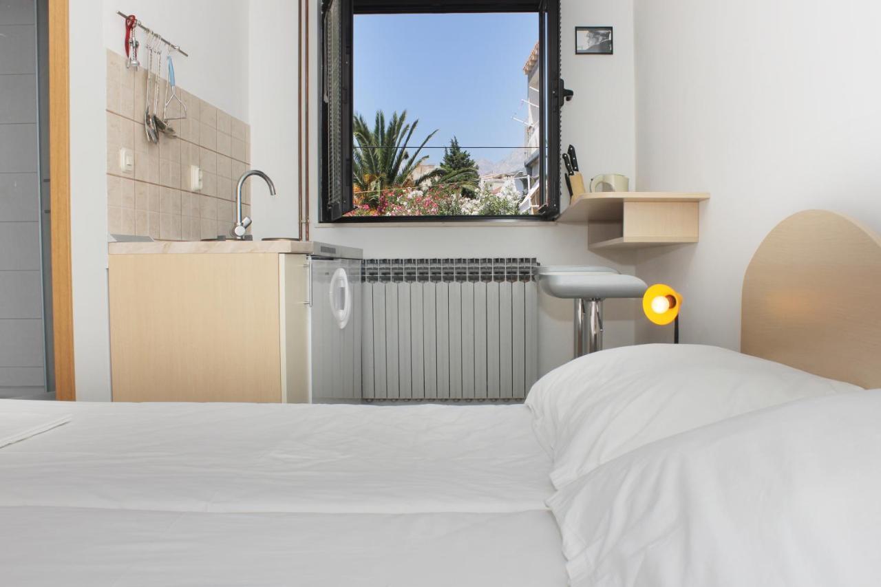 Obradovic Rooms & Apartments Makarska Exterior foto