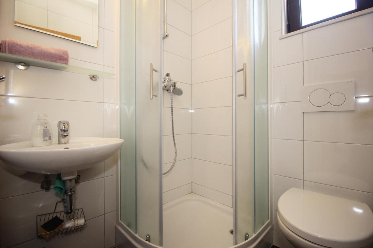 Obradovic Rooms & Apartments Makarska Exterior foto